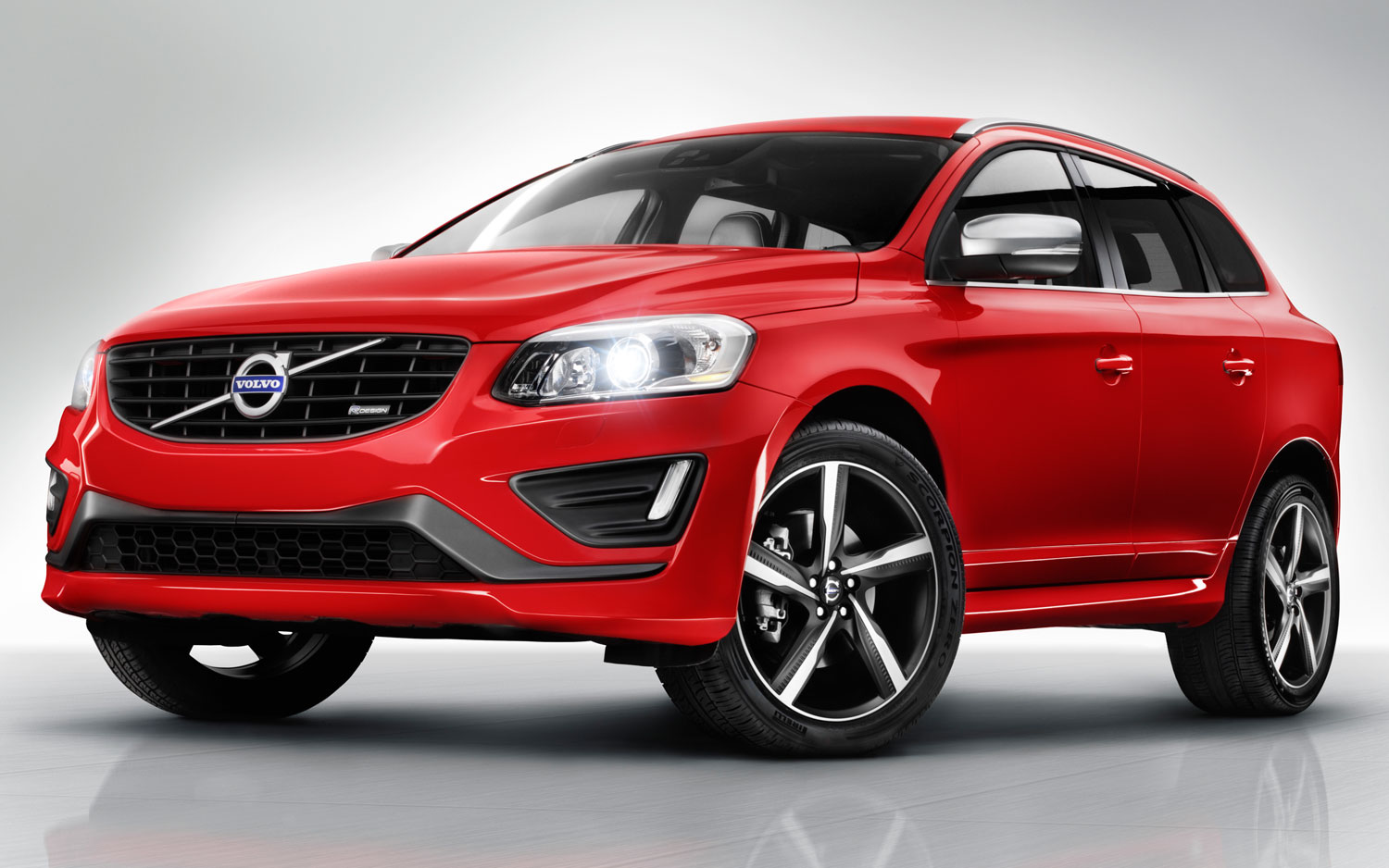 2014VolvoXC60RDesignfrontthreequarter Turbo Zone